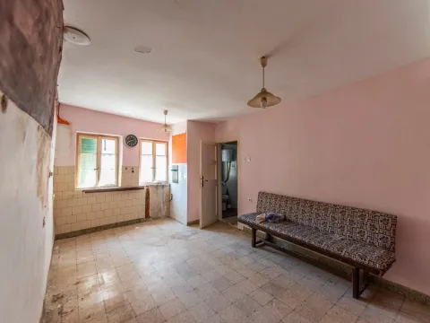 Sale, house, 380m², Kotor, Crna Gora - image 30