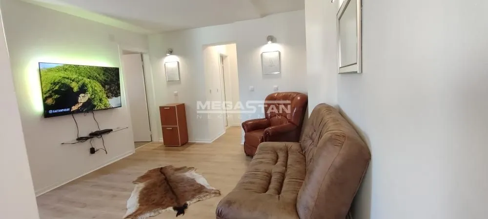 Rent, two bedroom apartment, 60m², Stari Grad, Beograd