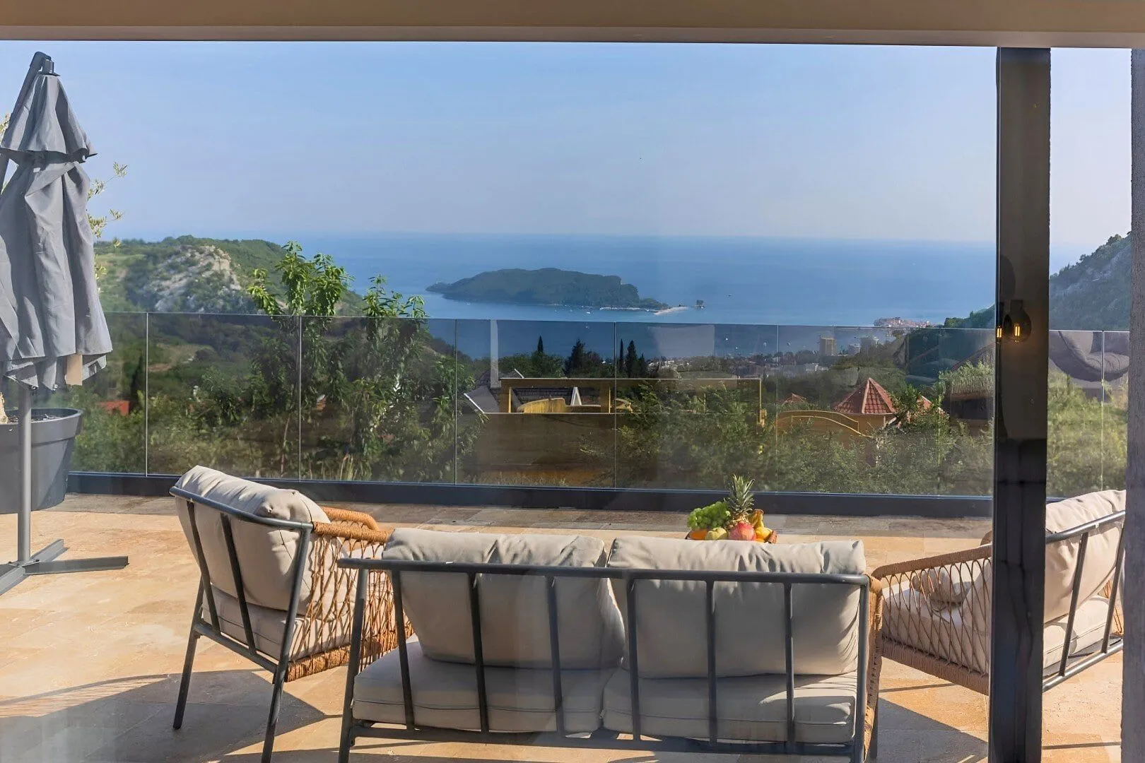 Prodaja, kuća, 293m², Markovići, Budva