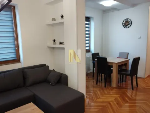 Izdavanje, dvosoban stan, 42m², Centar, Novi Sad - image 2