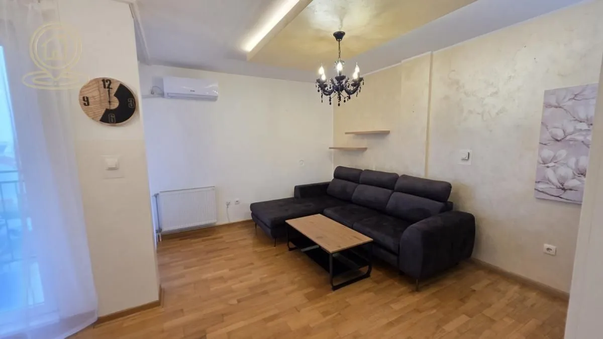 Prodaja, četvorosoban stan, 90m², Grbavica, Novi Sad Sve Podlokacije