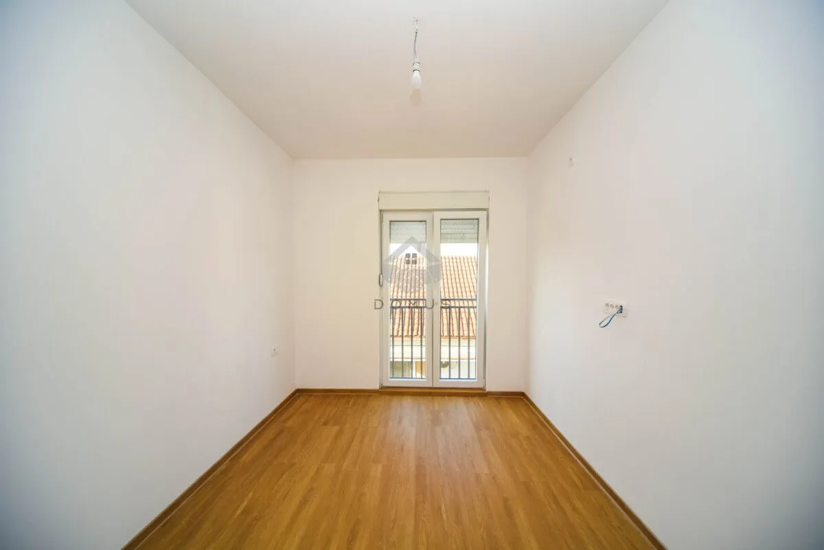 Izdavanje, dvosoban stan, 60m², Zabjelo, Podgorica