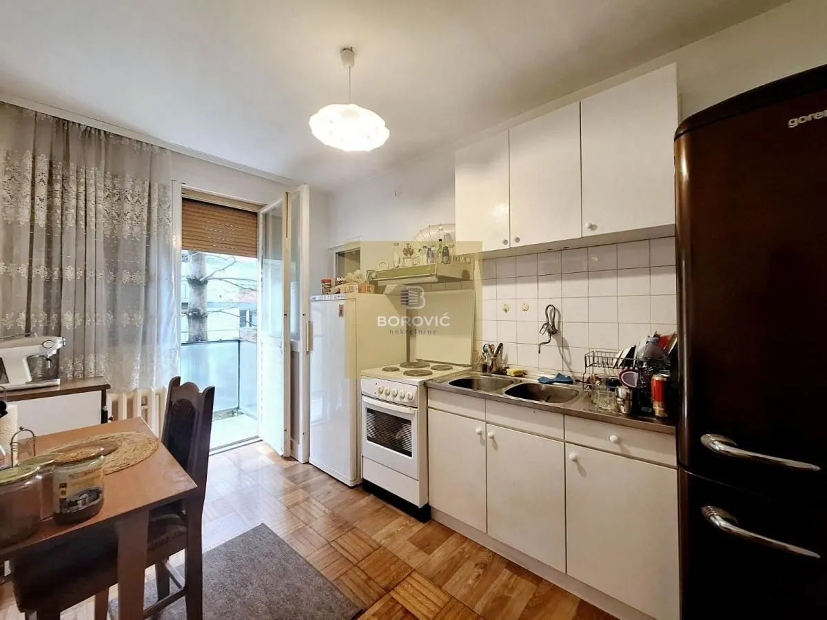Sale, three bedroom apartment, 79m², Miljakovac, Rakovica