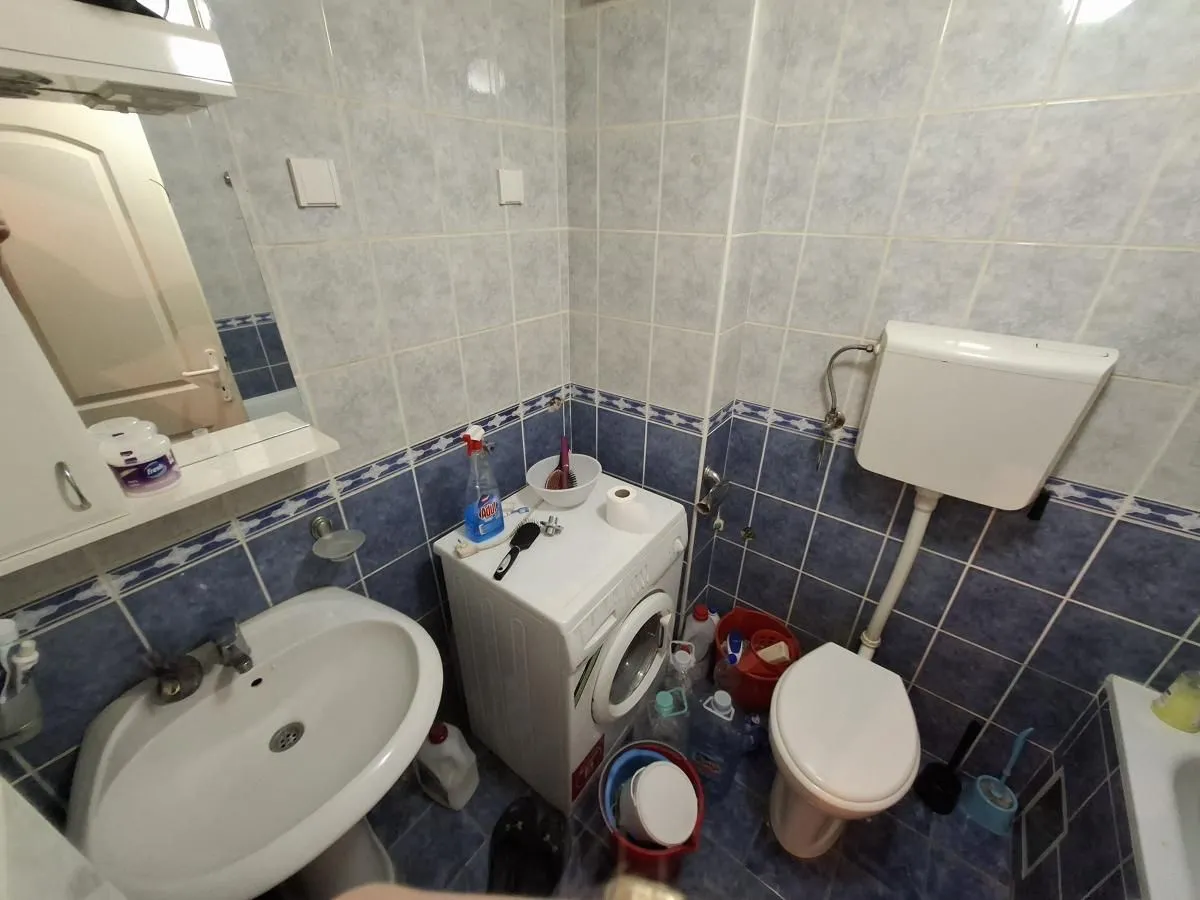 Izdavanje, jednosoban stan, 40m², Nova Detelinara, Novi Sad Sve Podlokacije