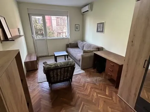 Izdavanje, dvosoban stan, 52m², Vukov Spomenik, Zvezdara Sve Podlokacije - image 2