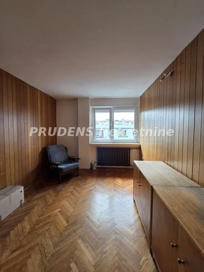 Sale, four bedroom apartment, 114m², Centar Sve Podlokacije, Beograd