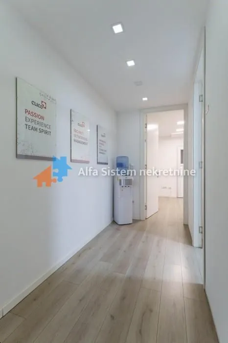 Rent, office space, 137m², Novi Beograd Sve Podlokacije, Beograd