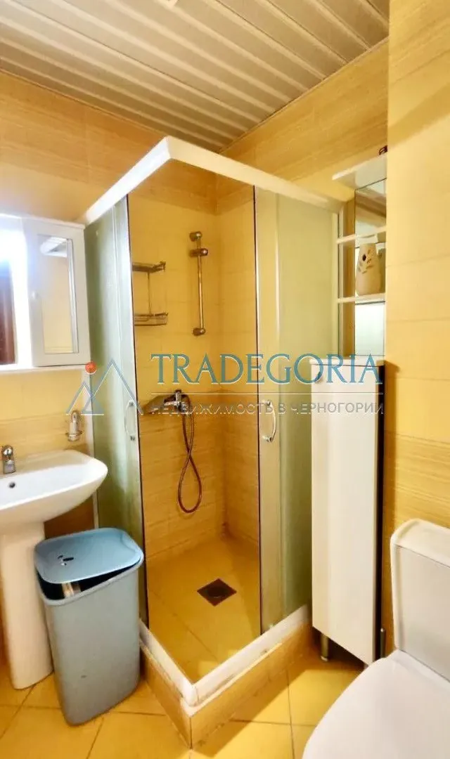 Prodaja, dvosoban stan, 90m², Petrovac, Budva