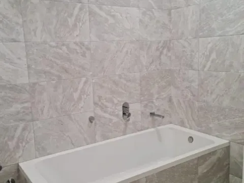 Izdavanje, kuća, 240m², Sremska Kamenica, Petrovaradin - image 14