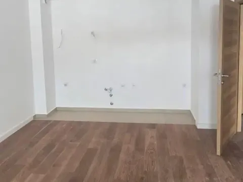 Sale, one bedroom apartment, 47m², Momišići, Podgorica - image 2