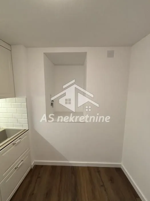 Izdavanje, dvosoban stan, 55m², Stari Grad, Beograd