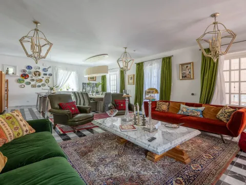Rent, house, 587m², Dobrota, Kotor - image 4