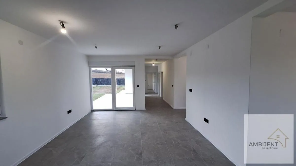 Sale, house, 144m², Kosmaj, Sopot