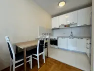 Izdavanje, dvosoban stan, 65m², Stari Aerodrom, Podgorica - image 4