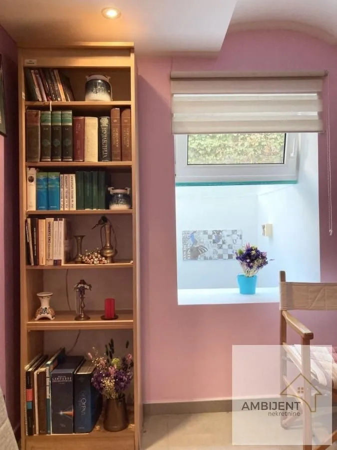 Prodaja, dvosoban stan, 82m², Voždovac Sve Podlokacije, Beograd