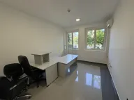 Izdavanje, poslovni prostor, 240m², Drac, Podgorica - image 6