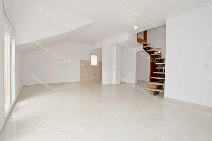 Sale, three bedroom apartment, 115m², Gomila, Herceg Novi