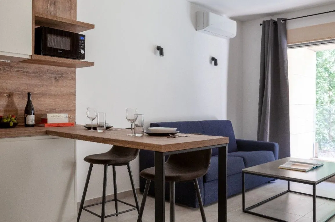 Prodaja, garsonjera, 40m², Škaljari, Kotor