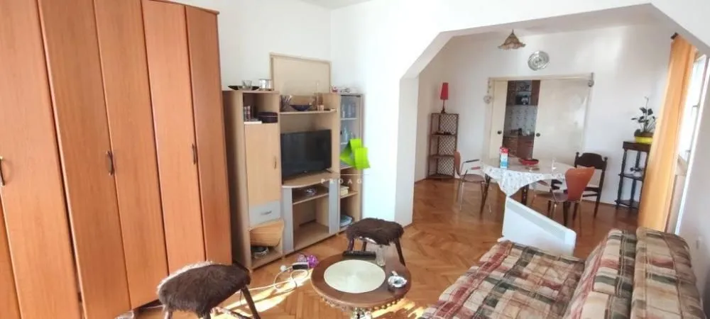 Prodaja, trosoban stan, 95m², Pantelej, Niš