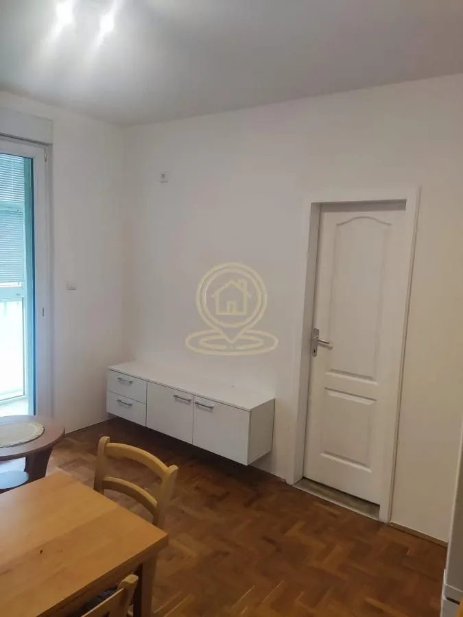 Rent, two bedroom apartment, 41m², Socijalno, Novi Sad Sve Podlokacije