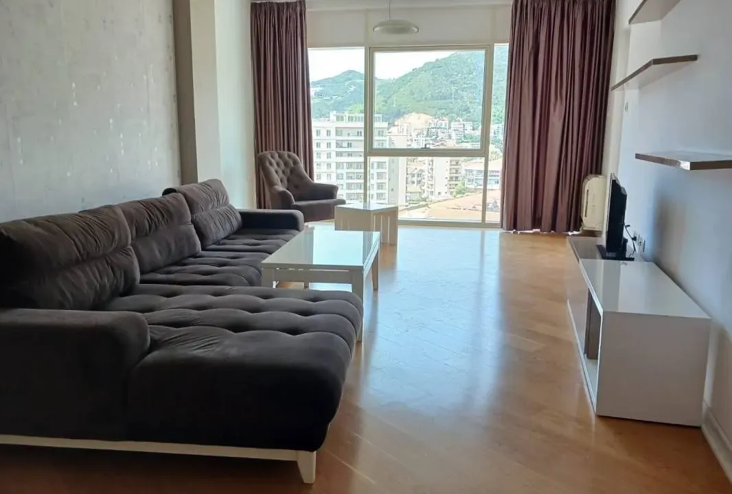 Prodaja, jednosoban stan, 65m², Centar, Budva