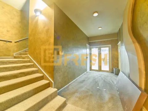 Prodaja, poslovni prostor, 1343m², Centar, Podgorica - image 37