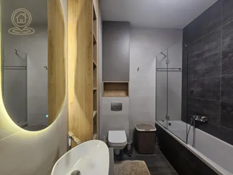 Izdavanje, četvorosoban stan, 133m², Sajmište, Novi Sad - image 13