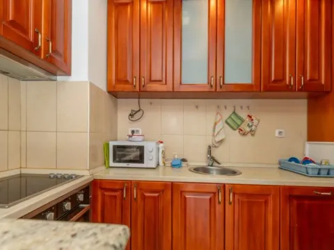 Izdavanje, dvosoban stan, 68m², Preko Morače, Podgorica - image 5