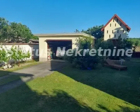 Prodaja, kuća, 194m², Šid, Srbija - image 31