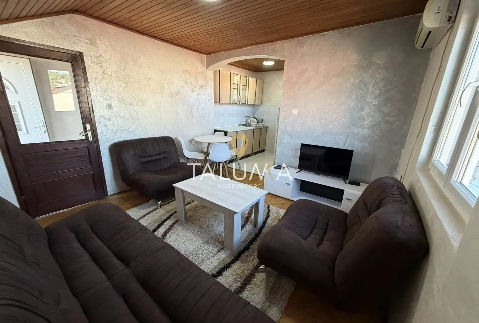 Rent, three bedroom apartment, 85m², Tološi, Podgorica