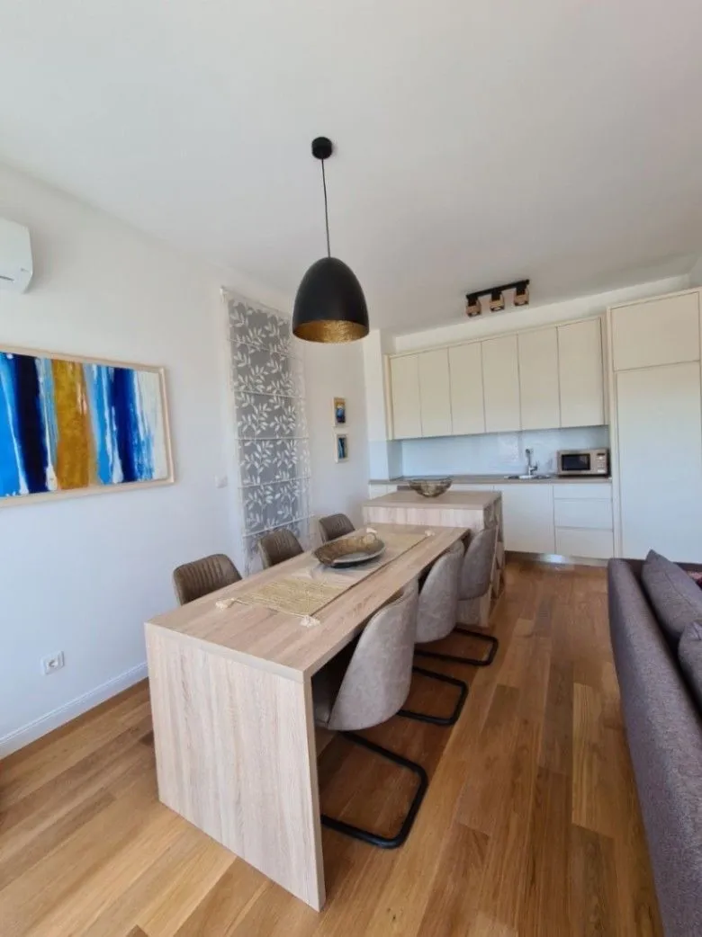 Rent, three bedroom apartment, 95m², City Kvart, Podgorica