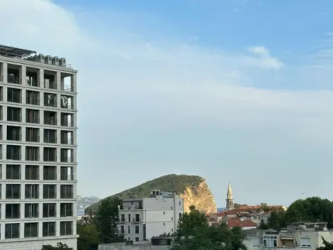 Izdavanje, dvosoban stan, 60m², Gospoština, Budva - image 10