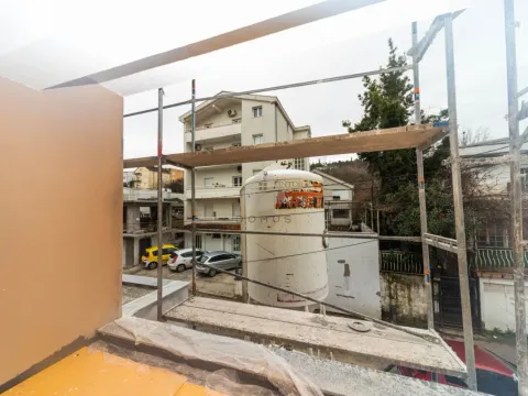 Sale, one bedroom apartment, 55m², Momišići, Podgorica - image 5