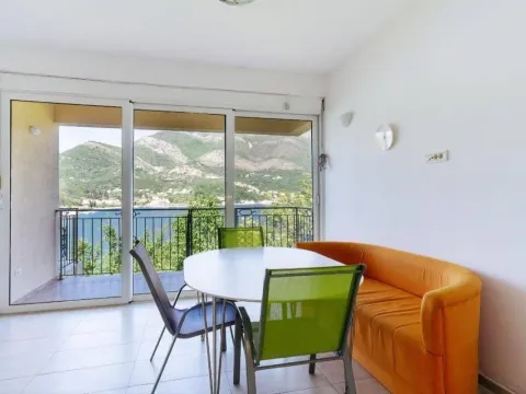 Prodaja, kuća, 148m², Tivat, Crna Gora - image 3