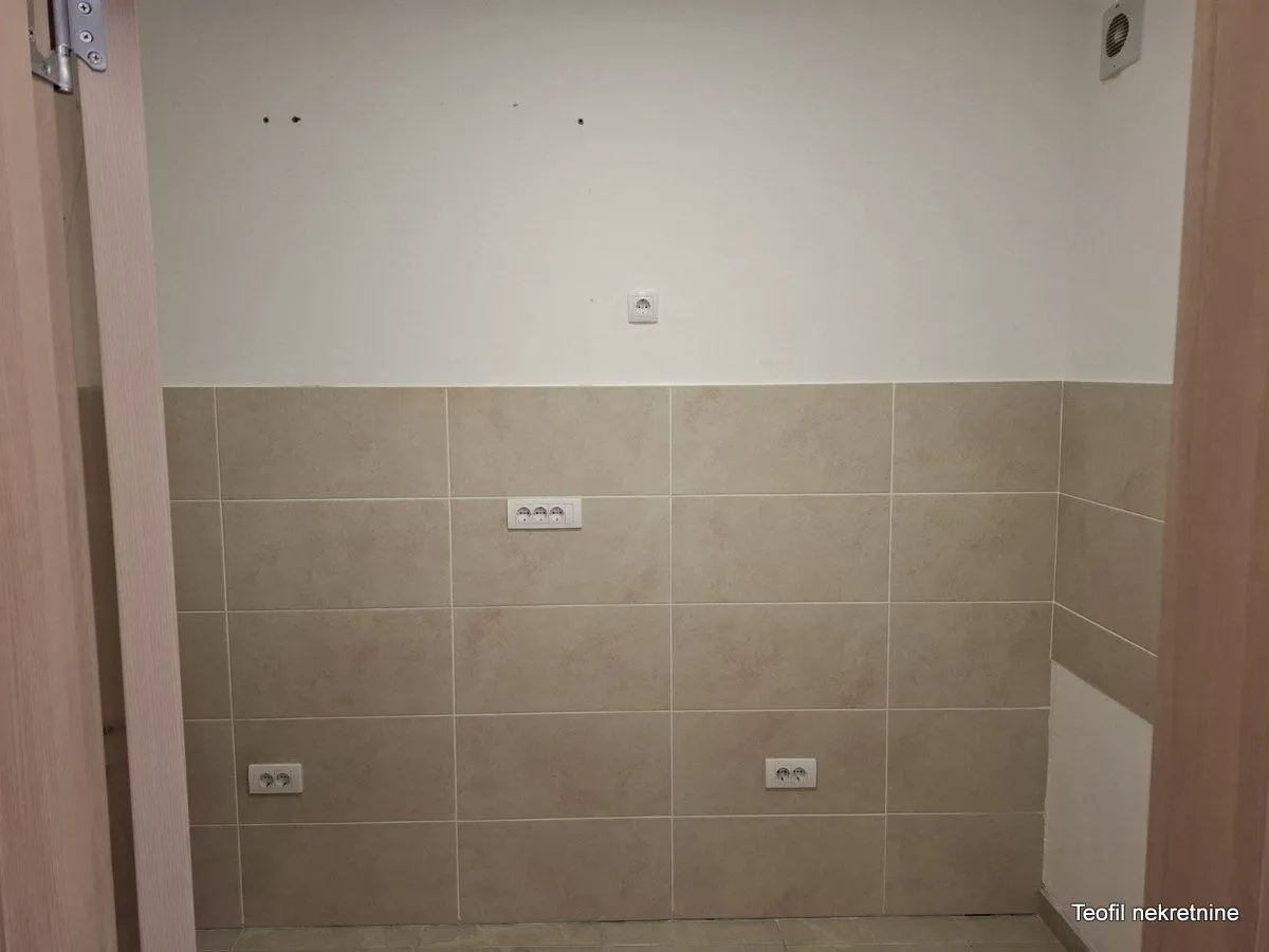 Sale, three bedroom apartment, 78m², Ruma, Srbija