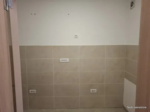 Sale, three bedroom apartment, 78m², Ruma, Srbija - image 10