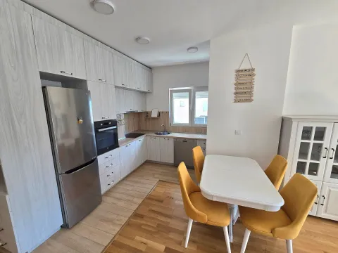 Sale, one bedroom apartment, 51m², Budva, Crna Gora - image 4