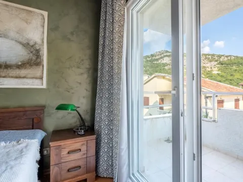 Sale, two bedroom apartment, 76m², Budva, Crna Gora - image 15