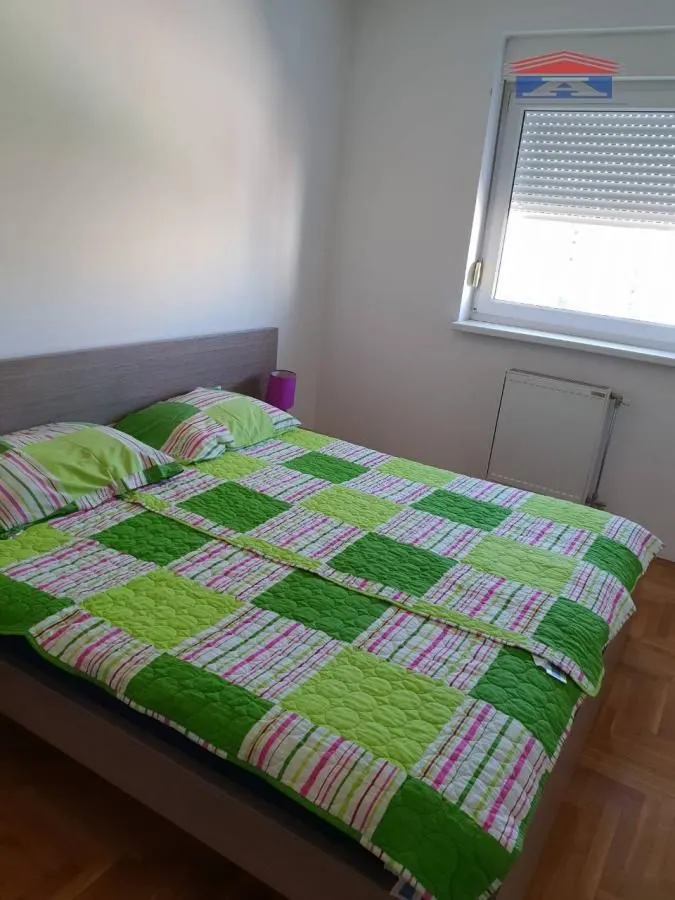 Rent, three bedroom apartment, 68m², Grbavica, Novi Sad Sve Podlokacije
