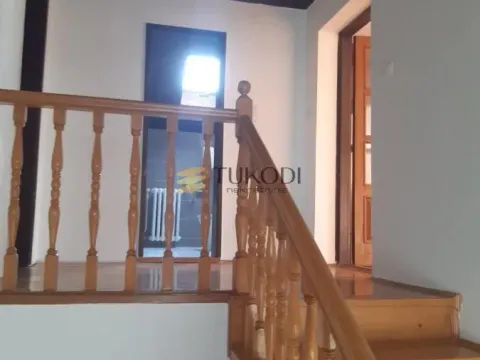 Izdavanje, kuća, 303m², Telep, Novi Sad Sve Podlokacije - image 16