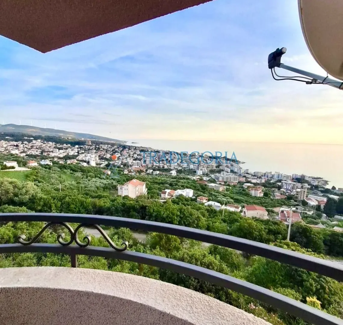Prodaja, kuća, 201m², Dobra Voda, Bar