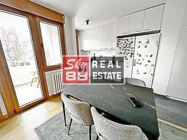 Sale, three bedroom apartment, 72m², Stari Grad, Beograd