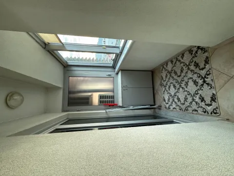 Izdavanje, jednosoban stan, 45m², Centar, Podgorica - image 7