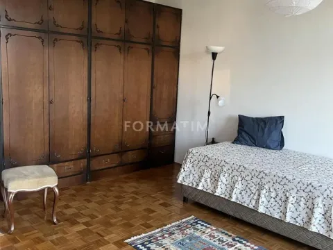 Rent, one bedroom apartment, 45m², Savski Venac, Beograd - image 12