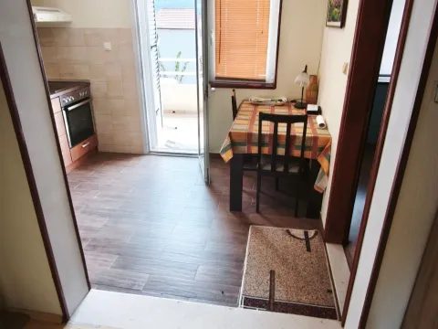 Prodaja, jednosoban stan, 50m², Topla, Herceg Novi - image 8