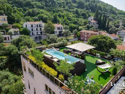 Sale, three bedroom apartment, 200m², Budva, Crna Gora - image 11