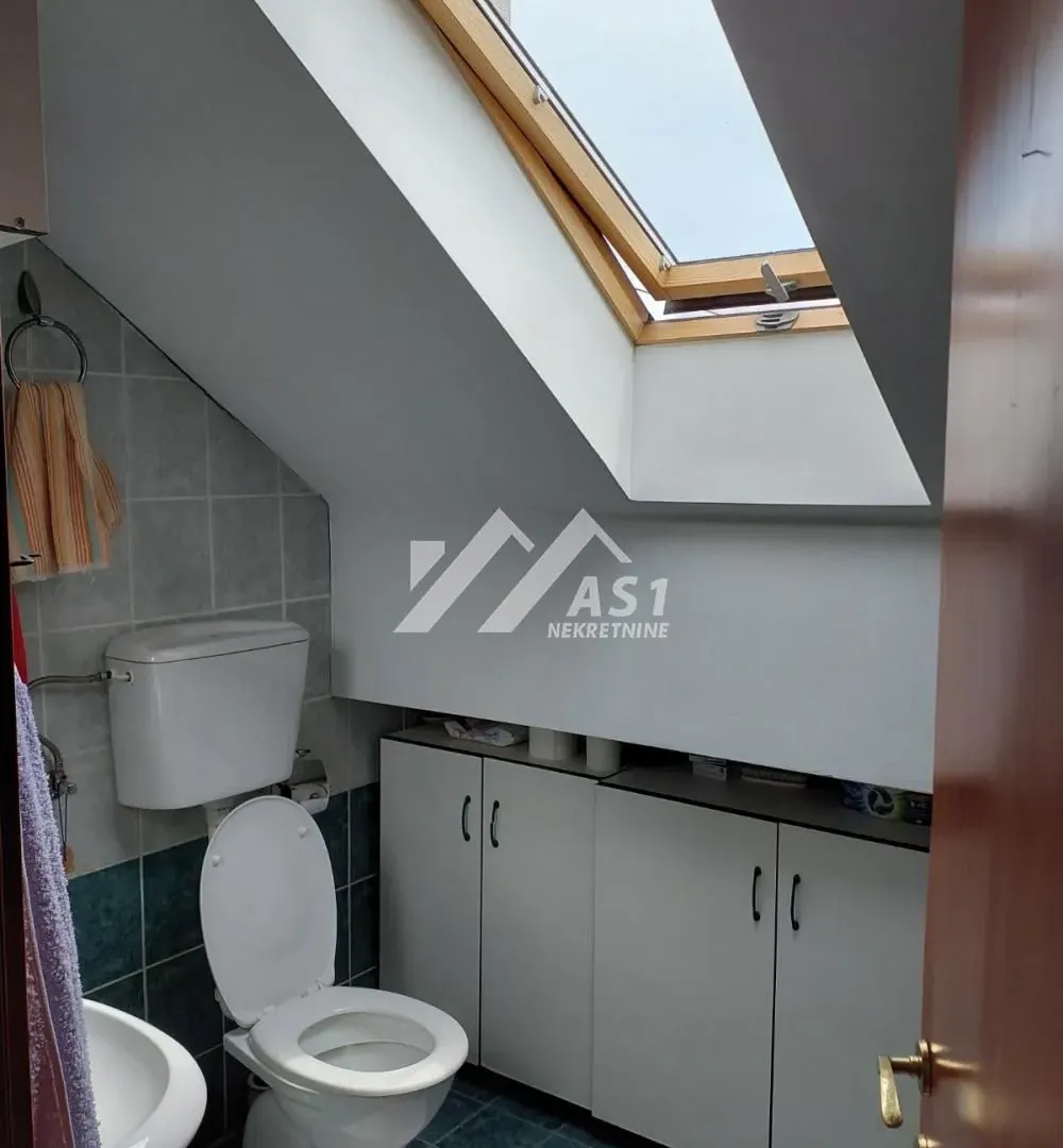 Sale, three bedroom apartment, 72m², Detelinara, Novi Sad Sve Podlokacije