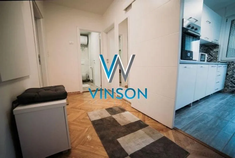 Izdavanje, dvosoban stan, 50m², Centar, Novi Sad