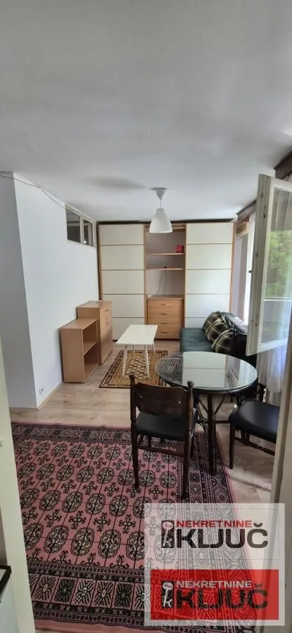 Izdavanje, jednosoban stan, 39m², Liman 3, Novi Sad Sve Podlokacije