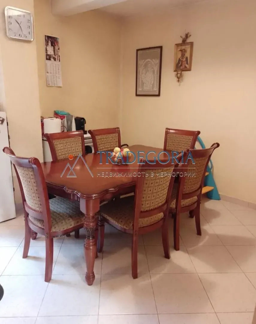 Prodaja, kuća, 220m², Bar, Crna Gora
